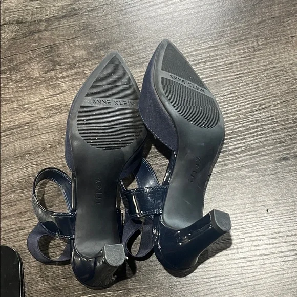 Anne Klein Black Heeled Sandals Flex - Picture 5 of 7